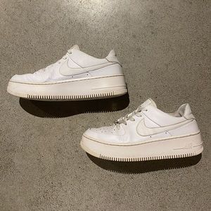 Nike Air Force 1 Sage Low